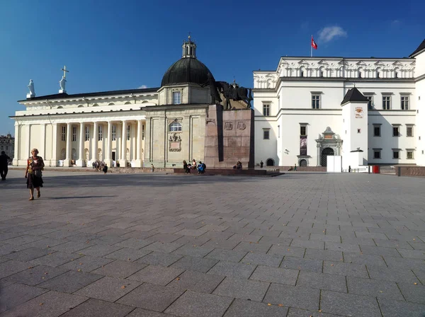 Editorial Palacio de los Grandes Duques de Lituania y Mu Nacional — Foto de Stock