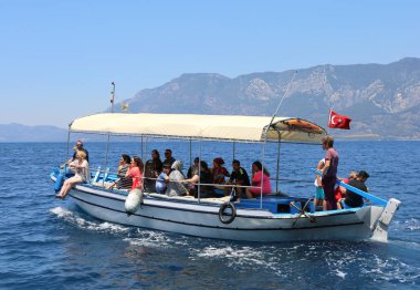 İnsanlar tur Gökova tekne