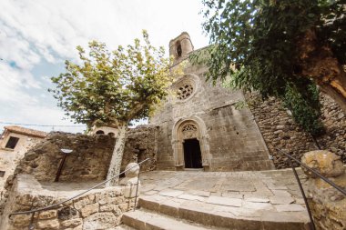 Ortaçağ Şehir, Şatosu, Katalonya, İspanya