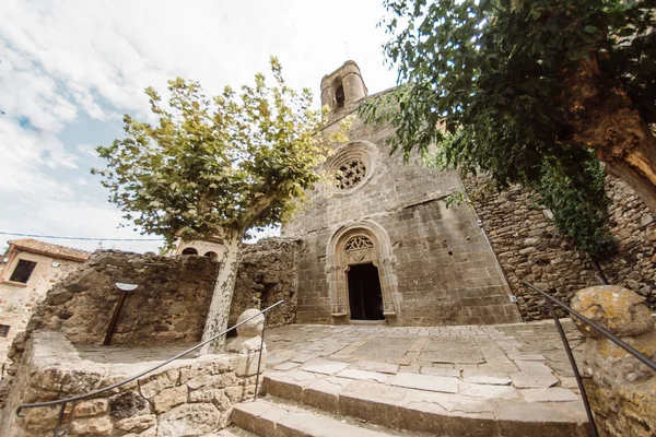 Ortaçağ Şehir, Şatosu, Katalonya, İspanya