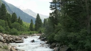 Krimmml Achental Vadisi, Salzburger Diyarı 'ndaki Krimmml şelaleleri. Avusturya