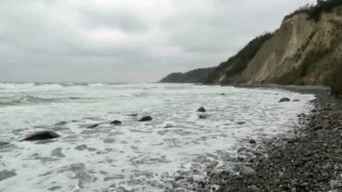 Plaj sahil şeridi Cape Arkona (Almanya)