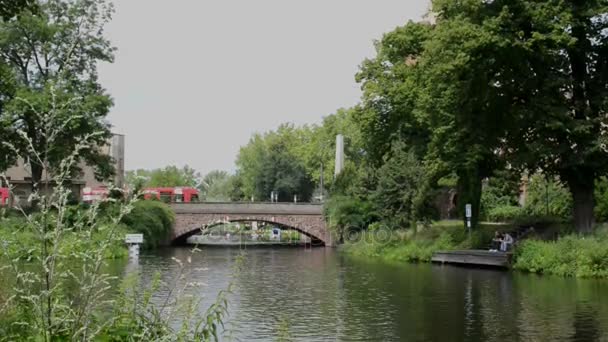 Motorboat on Havel River in town Brandenburg an der Havel (Germany) — Stock Video
