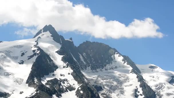 Grossglockner peak till Pasterzen-glaciären — Stockvideo