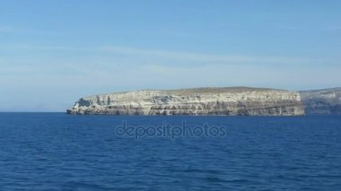 Santorini Adası feribot Girit'ten ile ulaşan. (Yunanistan). caldera sürüş.