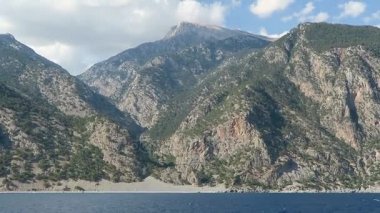 Girit (Yunanistan) Libya deniz tarafında dağların panoramik manzaralı