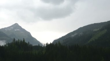 Cennet zaman atlamalı, Alpler Dağı (Avusturya, Zillertal - Gerlos)