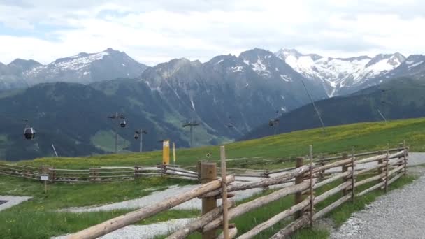 Герлос Тироль Австрия Июля 2019 Года Канатная Дорога Достигает Пика — стоковое видео