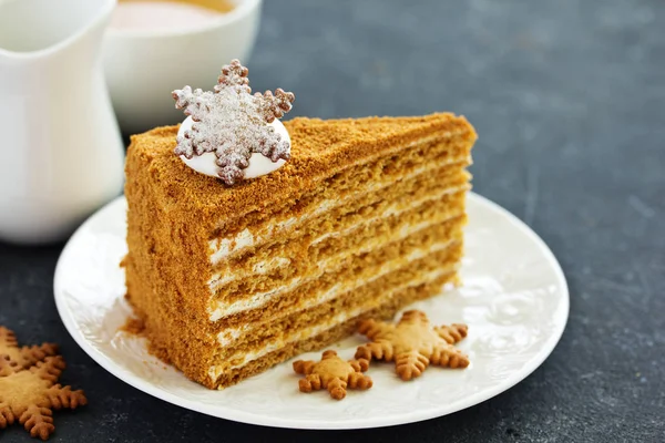 Ein Klassischer Honigkuchenkuchen — Stockfoto