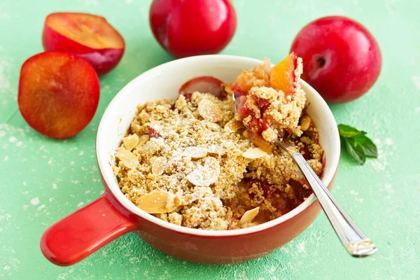 Plum Crumble Almond Crumb — Stock Photo, Image