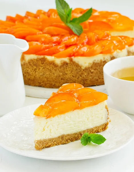 Cheesecake Peaches Selective Focus — Stock Photo, Image