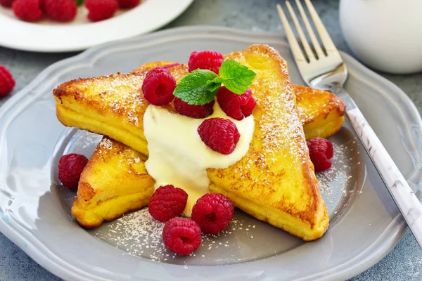 French Toast English Sauce Raspberries — Stock Photo, Image