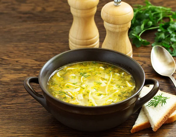 Sopa Pollo Con Fideos Hechos Mano —  Fotos de Stock