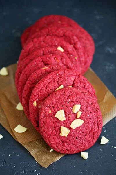 Red Velvet Cookies White Chocolate American Cuisine — Stock Photo, Image