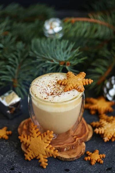 Gingerbread Snowflake Cookie Cup Cappuccino Christmas — Stock Photo, Image