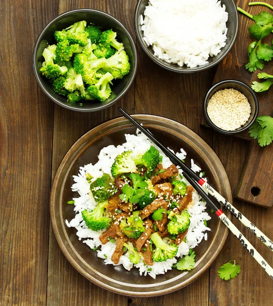 Manzo Con Broccoli Riso Cucina Asiatica — Foto Stock