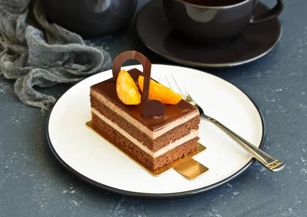 Шматочок Смачного Шоколадного Торта — стокове фото