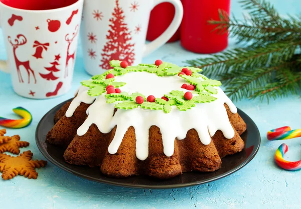 Neujahrsfruchtkuchen Mit Zuckerguss — Stockfoto