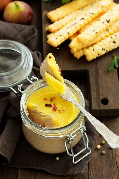 Chicken Pate Served Cheese Biscuits — Stock Photo, Image
