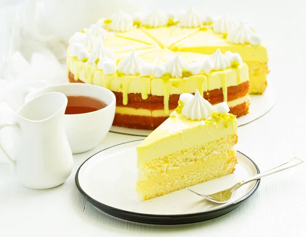 Piece Lemon Cake Selective Focus — Stock Photo, Image