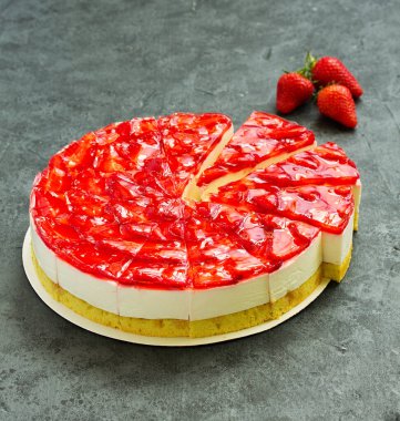 Çilekli cheesecake, yemek geçmişi...