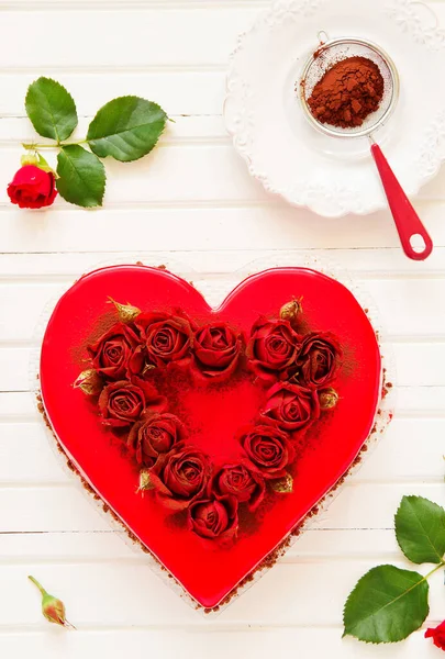 Chocolate Strawberry Mousse Cake Shape Heart — Stock Photo, Image