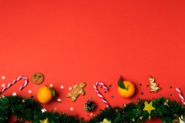 Noel kompozisyonu, süs, zencefilli çörek, kurabiye keskisi, şeker