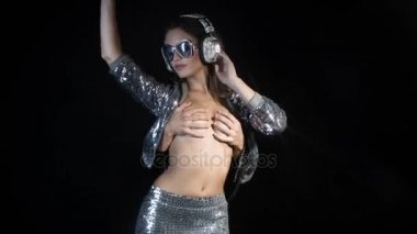 parlak gümüş kostümü dans kadın 