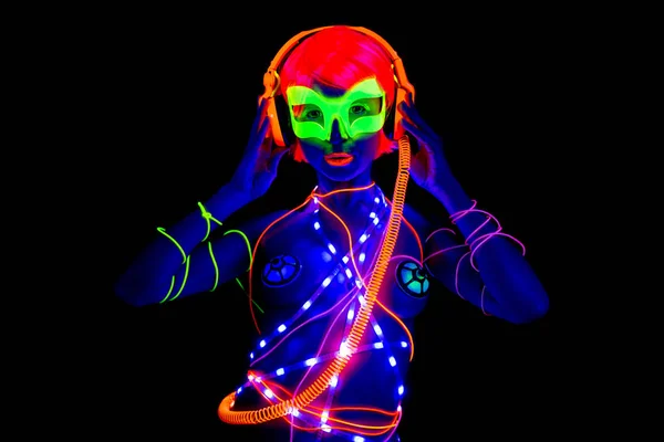 Lueur uv néon sexy disco femelle cyber poupée — Photo