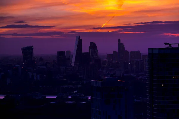 Ville de Londres rayons du soleil — Photo