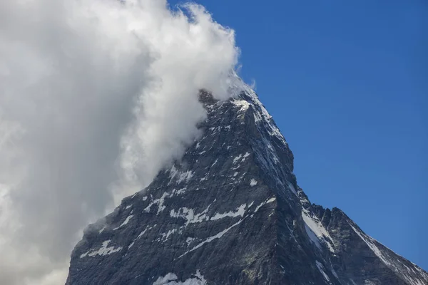 令人惊叹的马特宏峰山 — 图库照片