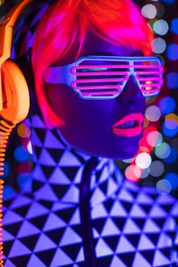 UV neon disko seksi kadın cyber oyuncak robot elektronik oyuncak parlayan
