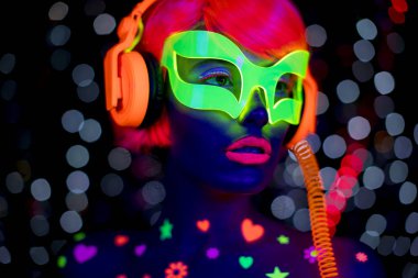 UV neon disko seksi kadın cyber oyuncak robot elektronik oyuncak parlayan