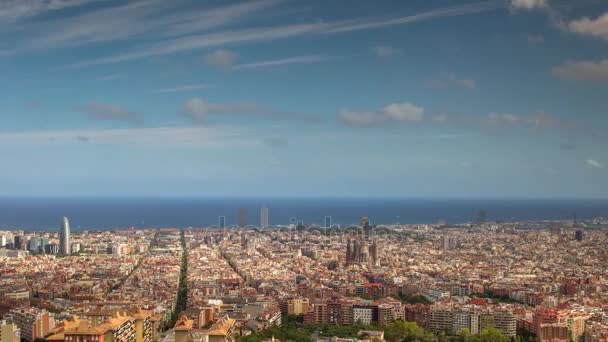 Weitwinkel-Zeitraffer von Barcelona-Aufnahmen aus Bunkern de Carmel, die einen atemberaubenden Panoramablick über die Skyline der Stadt bieten