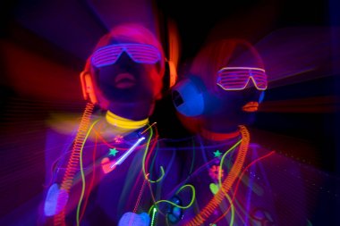 kızdırma uv neon disko seksi kadın cyber bebek