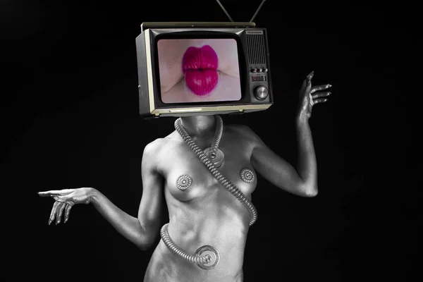 TV huvud läppar robotic kvinna dansare — Stockfoto