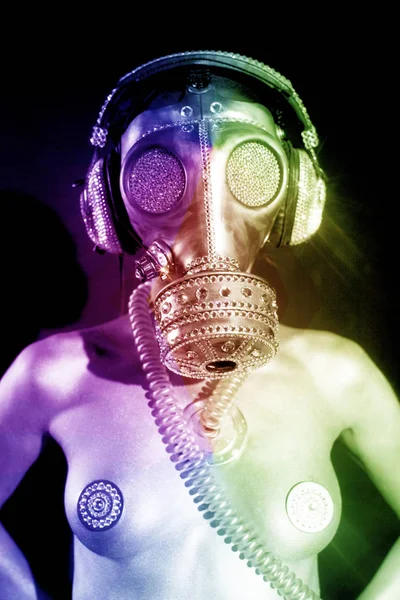 Gasmaske erotische sexy gogo Tänzer ausgeflippt funkeln — Stockfoto