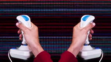 Erkek el Retro bilgisayar arcade oyun joystick kullanarak