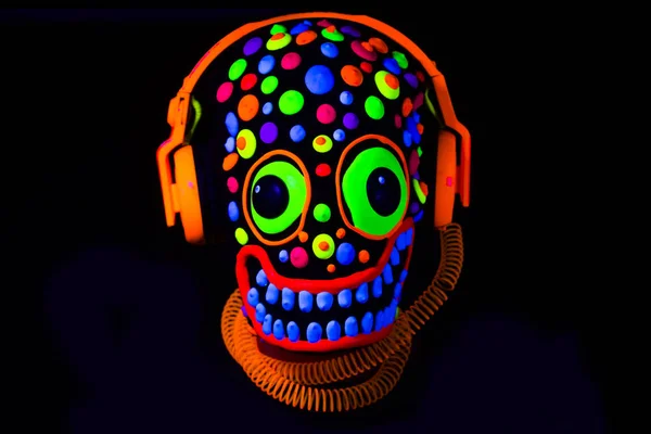 Maschera al neon bagliore viso spaventoso — Foto Stock