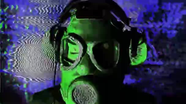 Woman Moving Head Gas Mask Glitch Effect — Stock Video