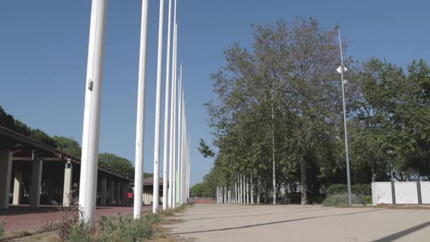 Klidné centrum Barcelony během pandemického uzamčení — Stock video