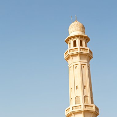Umman muscat oteli eski Camii Minare ve din gökyüzü temizleyin