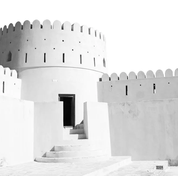 In oman    muscat    the   old defensive  fort battlesment sky a — Stock Photo, Image