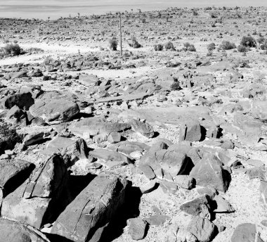 Umman eski dağ gorge ve kanyon derin bulutlu gökyüzü 