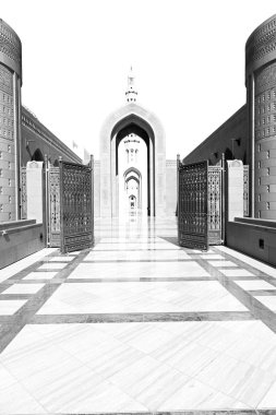 Umman muscat oteli eski Camii Minare ve din gökyüzü temizleyin