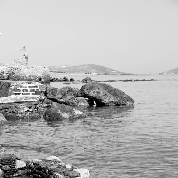 Isla griega en santorini puerto de europa barco y muelle en el me —  Fotos de Stock