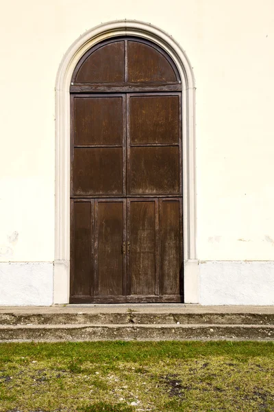 Lombardie Itálie dveře milano staré církevní trávy — Stock fotografie
