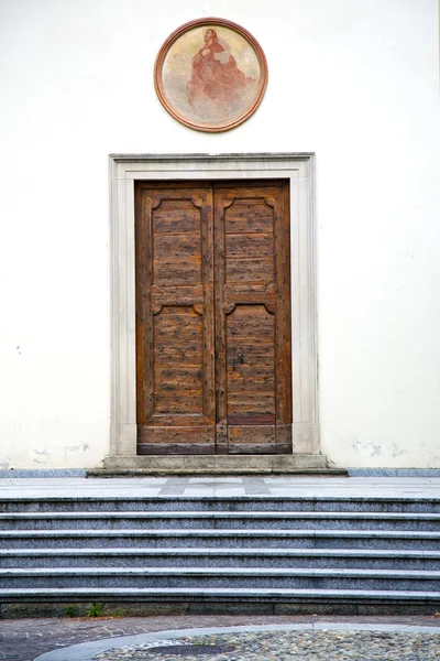 Idade castronno parede igreja porta — Fotografia de Stock