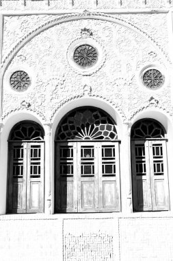 İran'da eski mimari pencere