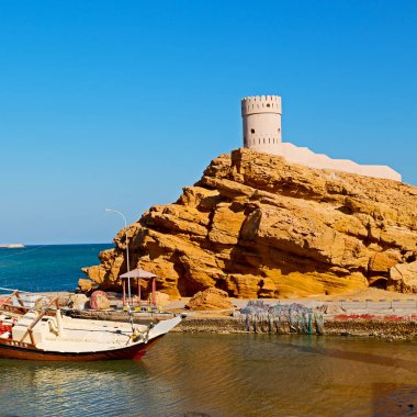 Umman muscat oteli eski savunma rock 